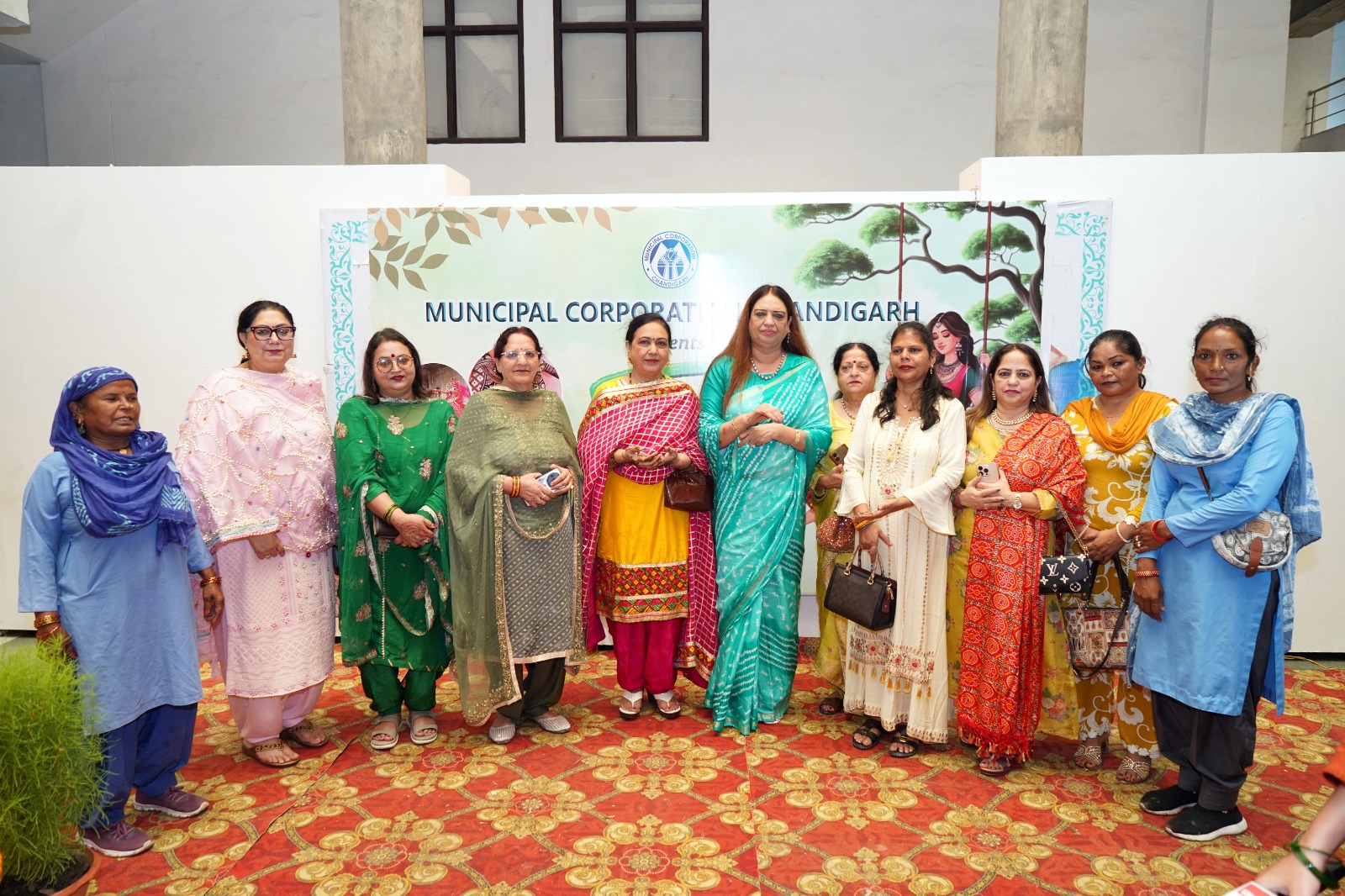 MC Chandigarh celebrated Teej with Safaimitras: Mayor Honors Women Workforce at Rani Laxmi Bai Bhawan